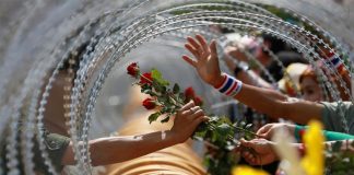 Globalización o mundialización de la esperanza “Se puede desear una mundialización (y no solo una globalización) de la esperanza: la que nace de los pueblos y crece entre los pobres”