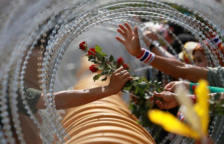 Globalización o mundialización de la esperanza “Se puede desear una mundialización (y no solo una globalización) de la esperanza: la que nace de los pueblos y crece entre los pobres”
