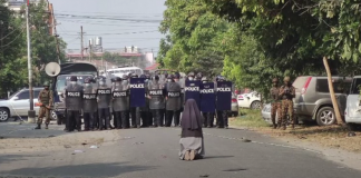 Myanmar: La hermana Ann se arrodilló frente a la policía para evitar una masacre