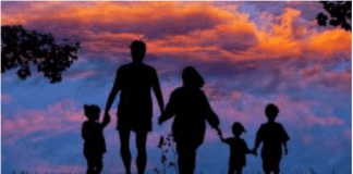 La práctica del aborto, una fuente de angustia familia